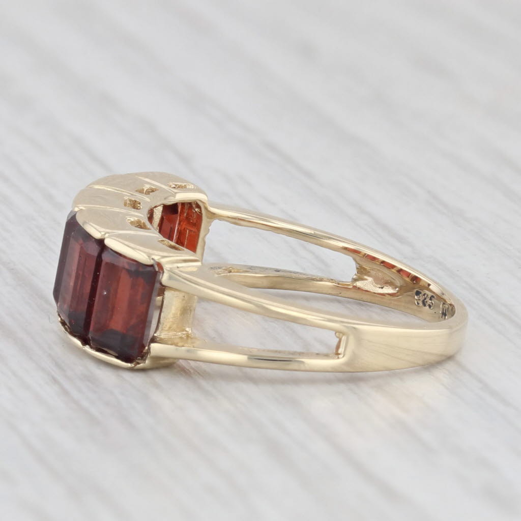 Light Gray 4ctw Garnet Ring 14k Yellow Gold Size 6.25