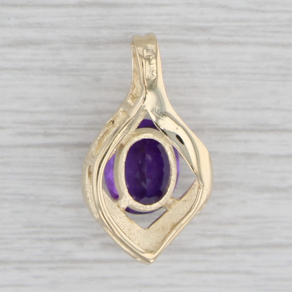 Gray 2.20ctw Oval Amethyst Solitaire Pendant 14k Yellow Gold