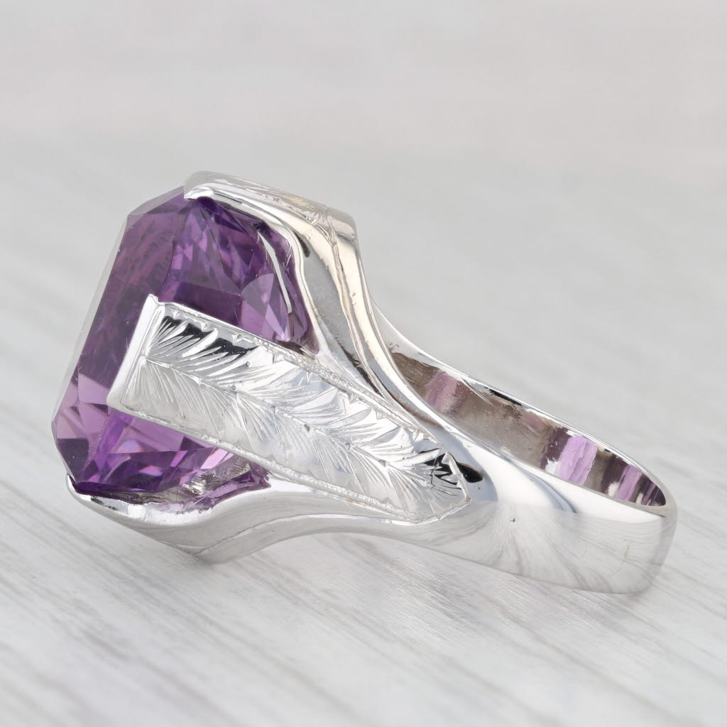 Light Gray 11.50ct Oval Amethyst Ring 13k Gold Solitaire Cocktail Vintage Hand Engraved