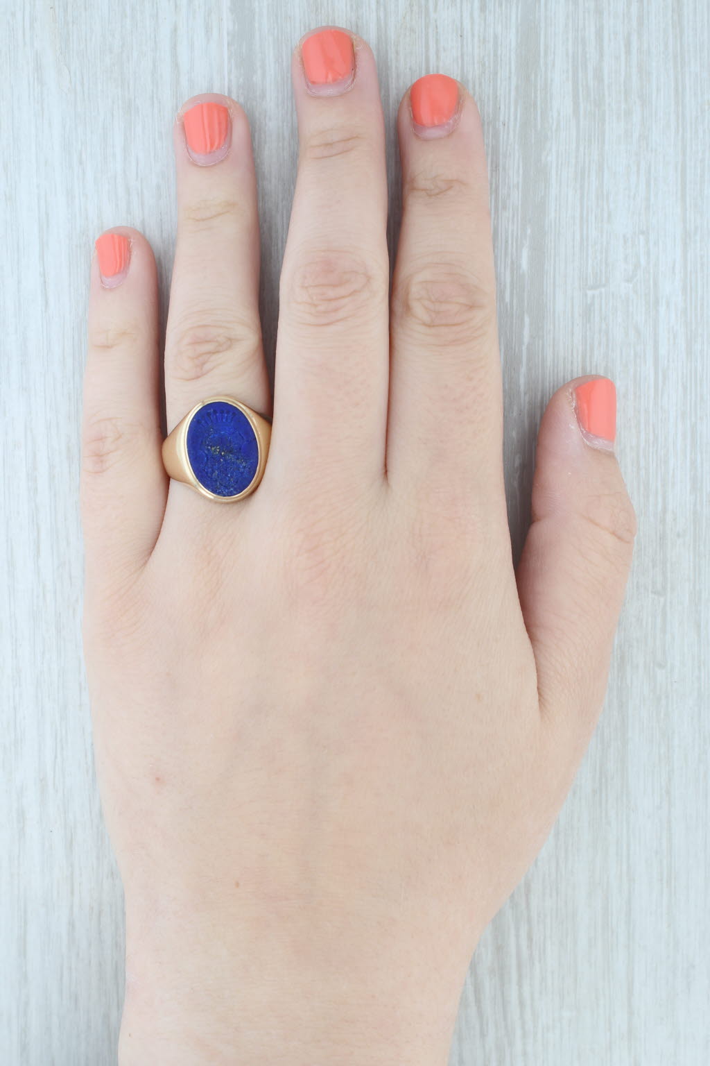 Lapis Lazuli Carved Intaglio Ring 14k Yellow Gold Size 10.75 Signet Coat of Arms