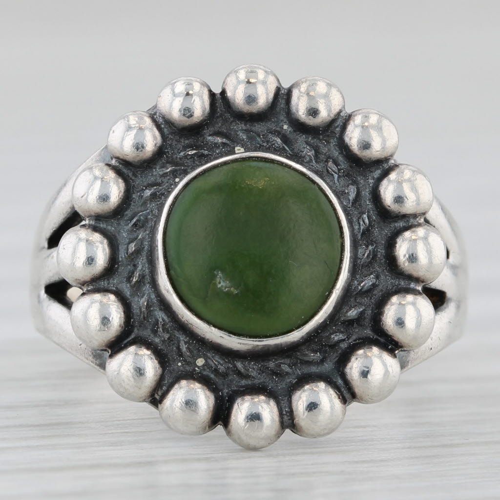 Light Gray Vintage Native American Style Green Nephrite Jade Ring Sterling Silver Size 6