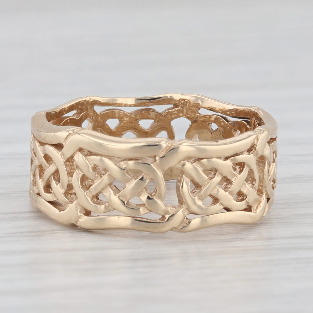 Light Gray Celtic Knot Pattern Ring 14k Yellow Gold Size 6.5 Band Wedding