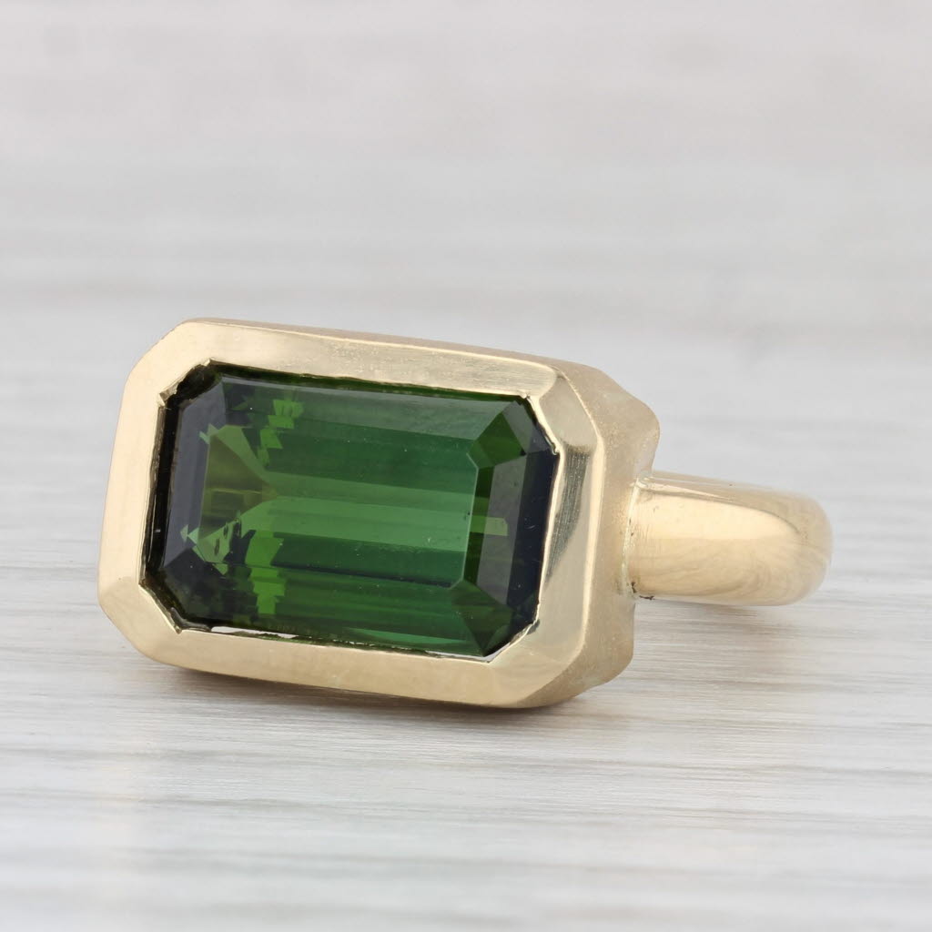 Light Gray 4.60ct Green Tourmaline 18k Yellow Gold Size 7 Emerald Cut