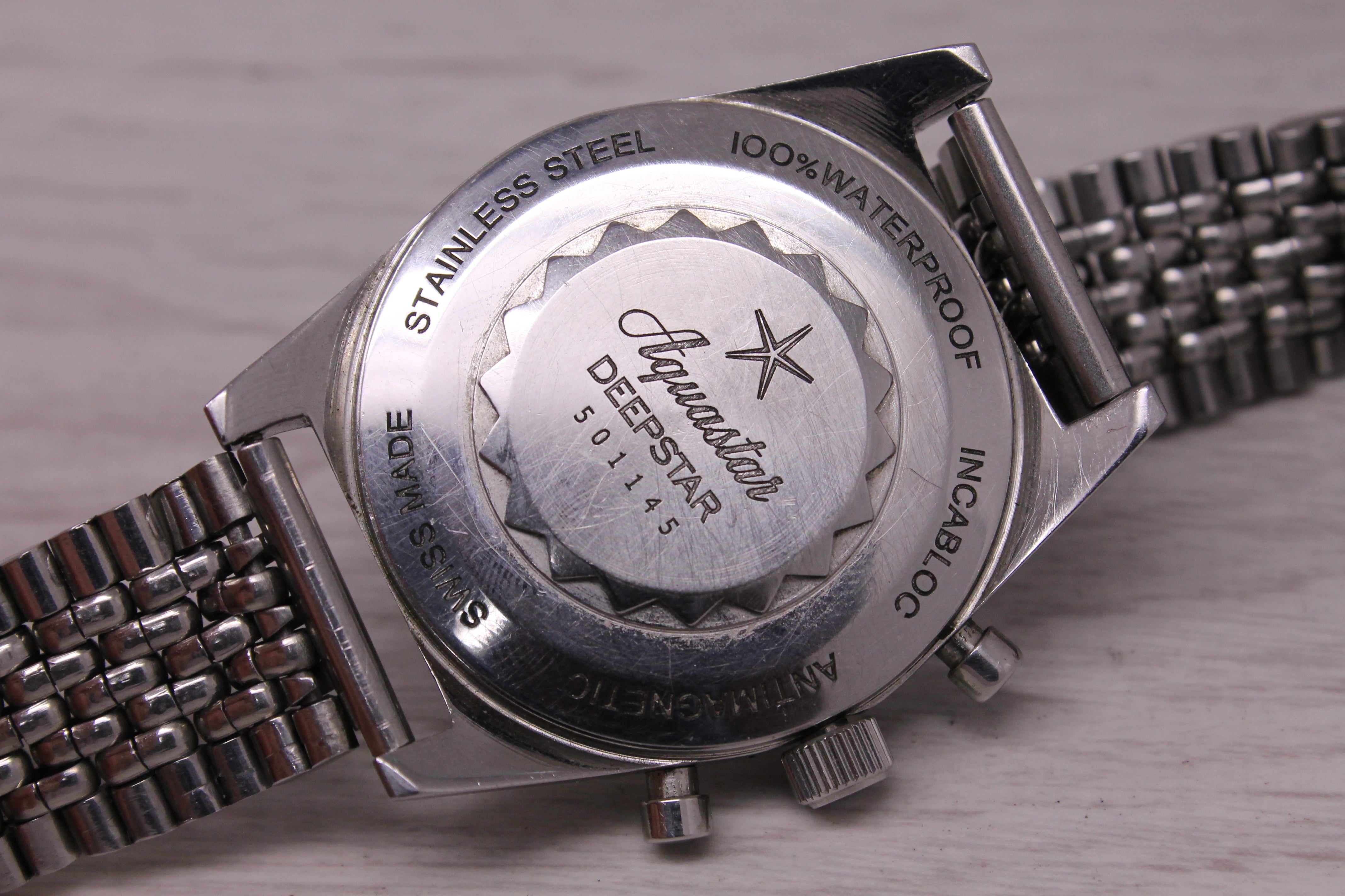 Vintage c.1970 Aquastar Deepstar Mens 38mm Steel Chronograph Watch Valjoux 92