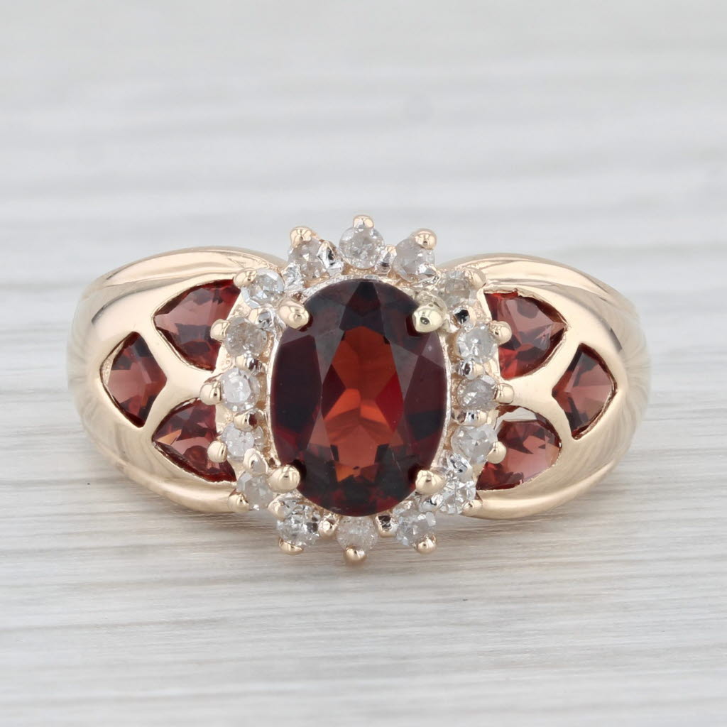 Light Gray 2.33ctw Garnet Diamond Halo Ring 14k Yellow Gold Size 6