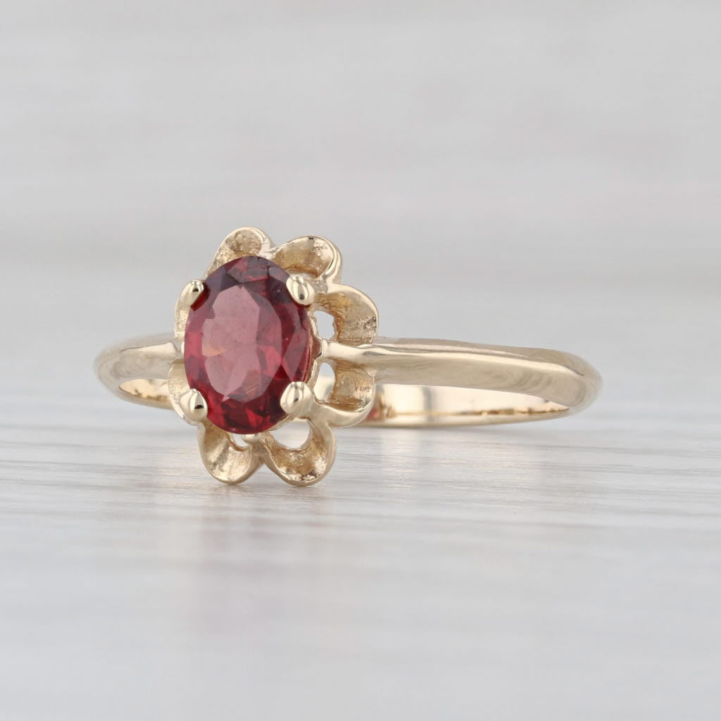 Vintage 0.88ct Oval Garnet Solitaire Ring 14k Yellow Gold Size 8.5