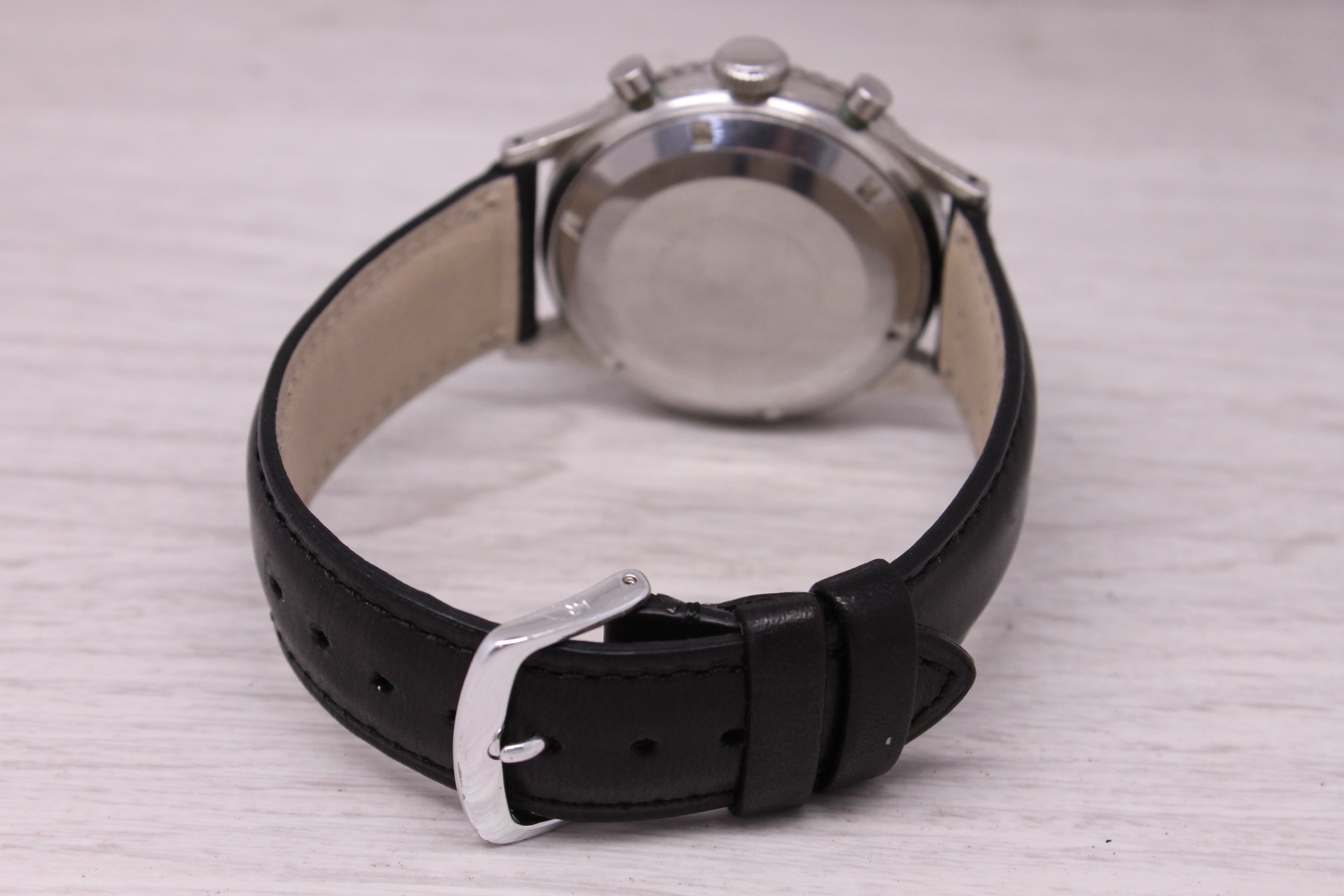 Vintage Croton Nivada Grenchen Chronomaster 38mm Steel Chronograph Watch Venus