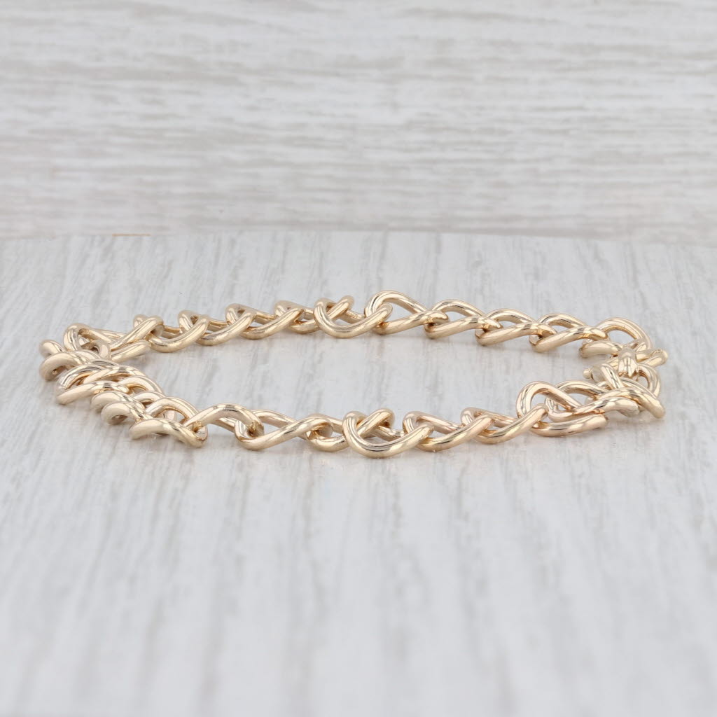 Light Gray Curb Chain Bracelet 14k Yellow Gold 7.75" 5.8mm