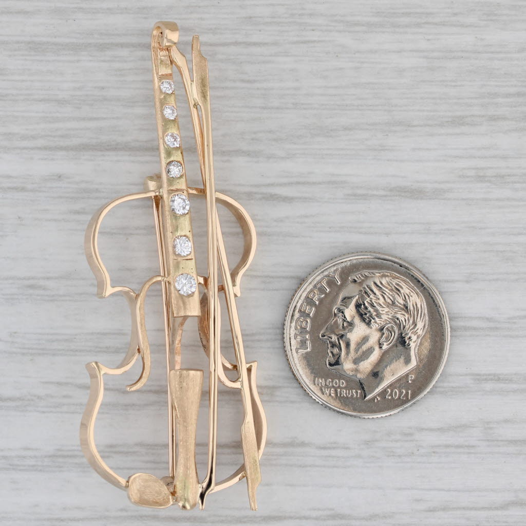 Gray 0.25ctw Diamond Cello Brooch 14k Yellow Gold Detailed Openwork Pin