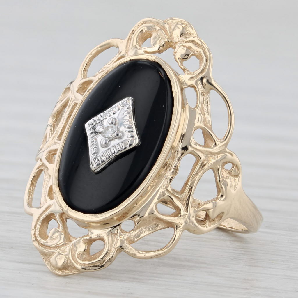 10K Diamond shops Onyx Ring Size 7.25