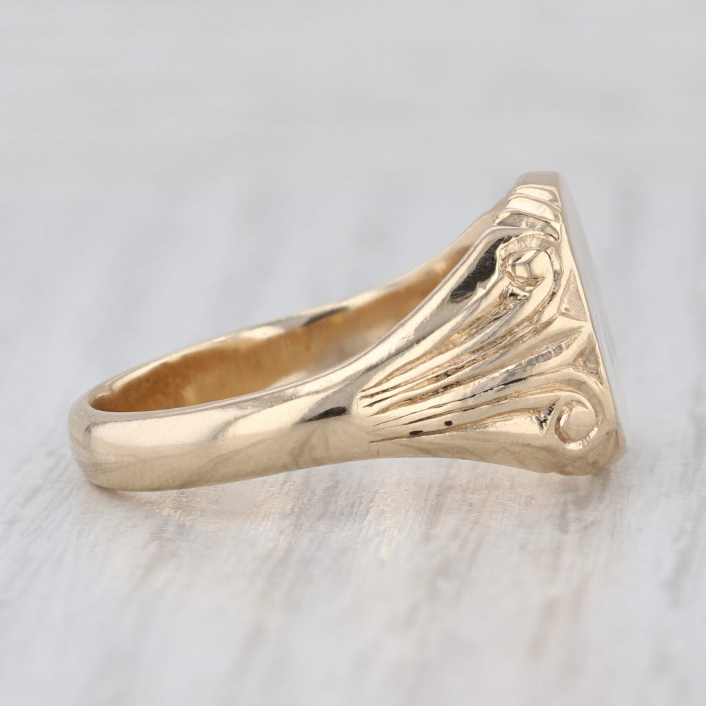 Vintage Engravable Men's Signet Ring 14k Yellow Gold Size 12 Solid Back