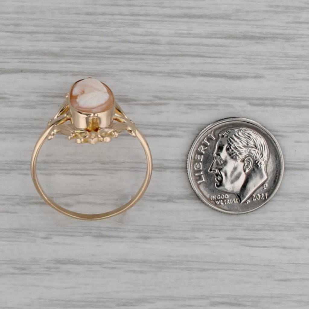 Vintage Carved Oval Shell Cameo Ring 10k Yellow Gold Size 10.5