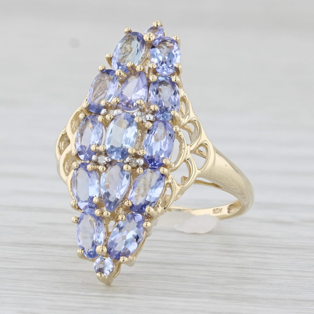 Light Gray 3.25ctw Tanzanite Cluster Ring 10k Yellow Gold Size 7 Cocktail