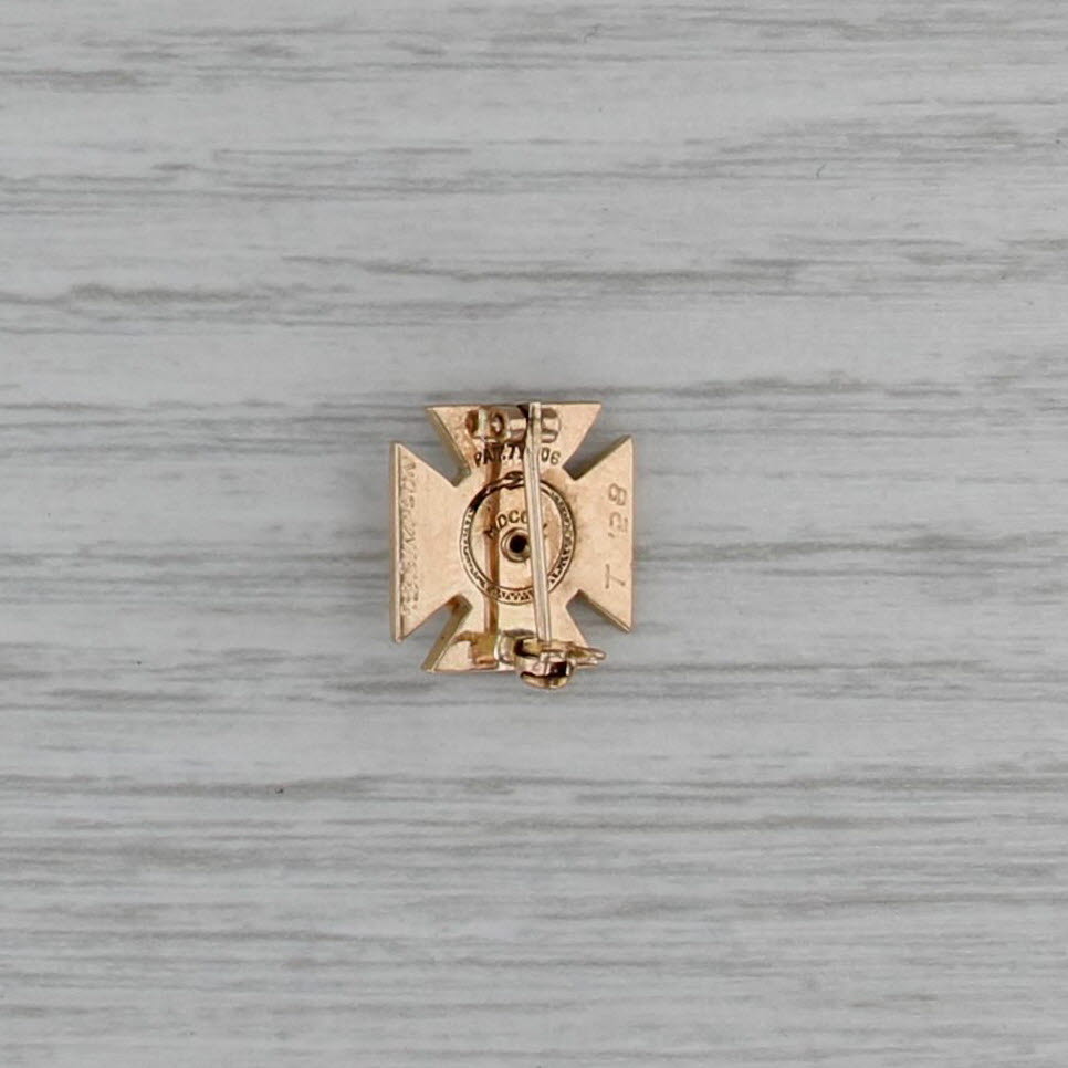 Mini Sigma Phi Kappa Skull Cross Pin 10k Gold 1928 Greek Fraternity Badge