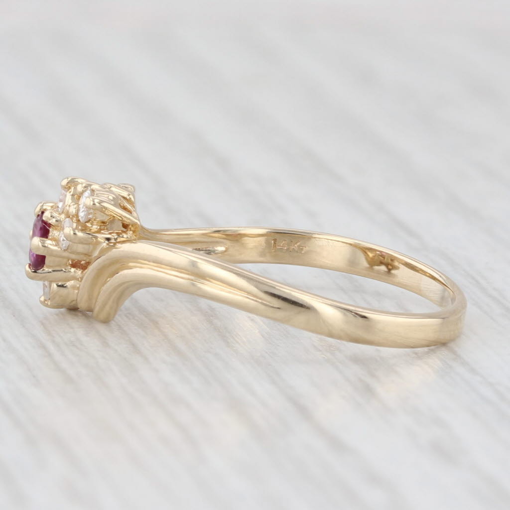 Light Gray 0.26ctw Ruby Diamond Bypass Ring 14k Yellow Gold Size 8
