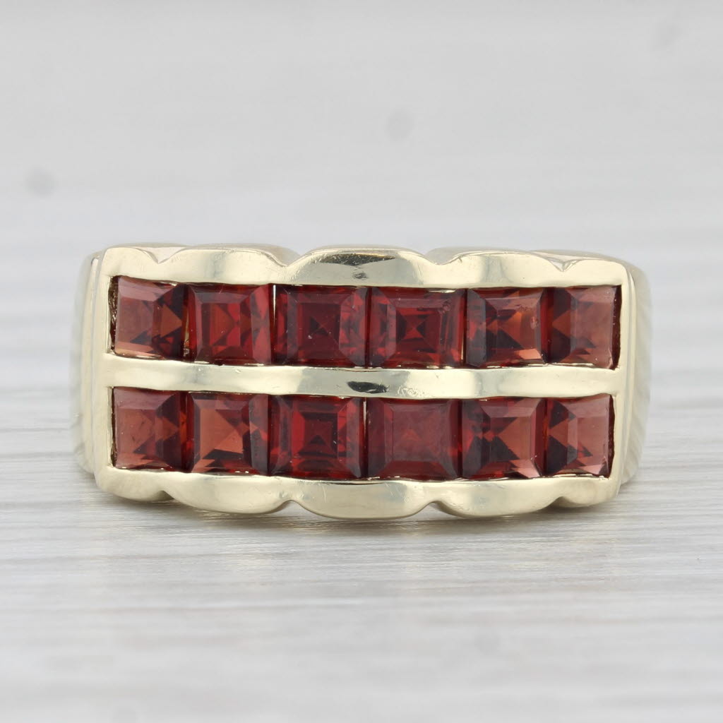 Light Gray 2.50ctw Garnet Rows Ring 14k Yellow Gold Size 5.5