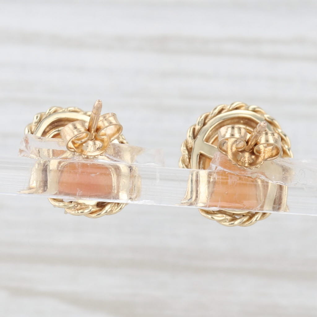 Light Gray Vintage Carved Shell Cameo Stud Earrings 14k Yellow Gold