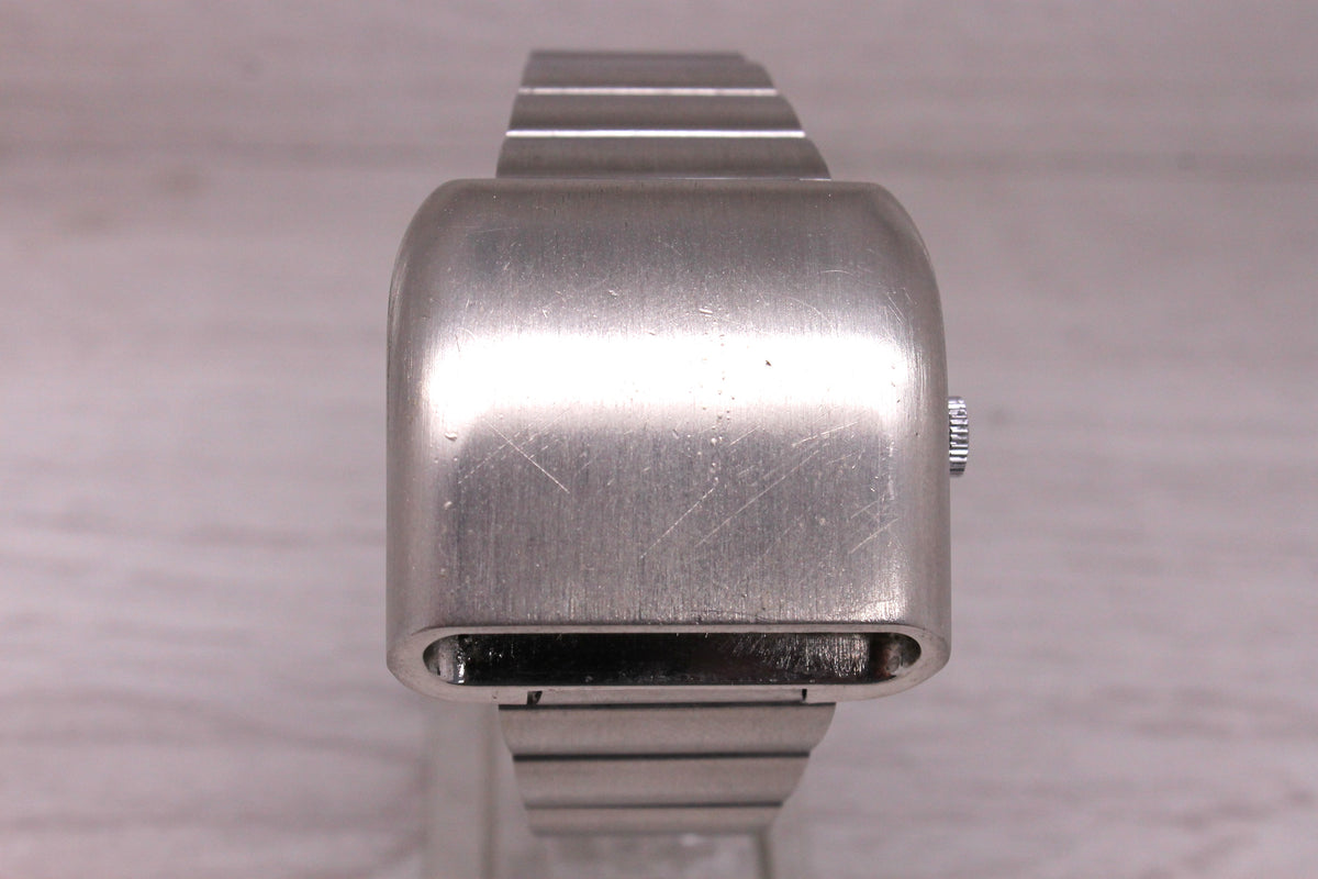Vintage Amida Digitrend Mechanical Mens 40mm Jump Hour Drivers Watch w Bracelet