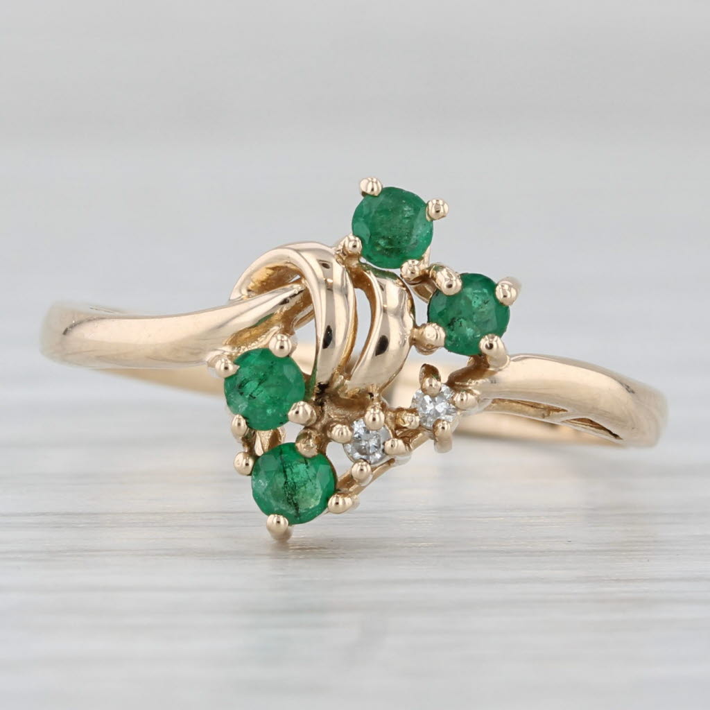 Light Gray 0.28ctw Emerald Diamond Bypass Ring 14k Yellow Gold Size 8.25