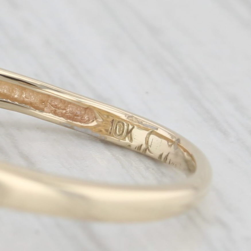 Light Gray 0.35ctw Scalloped Diamond Bypass Ring 10k Yellow Gold Size 8
