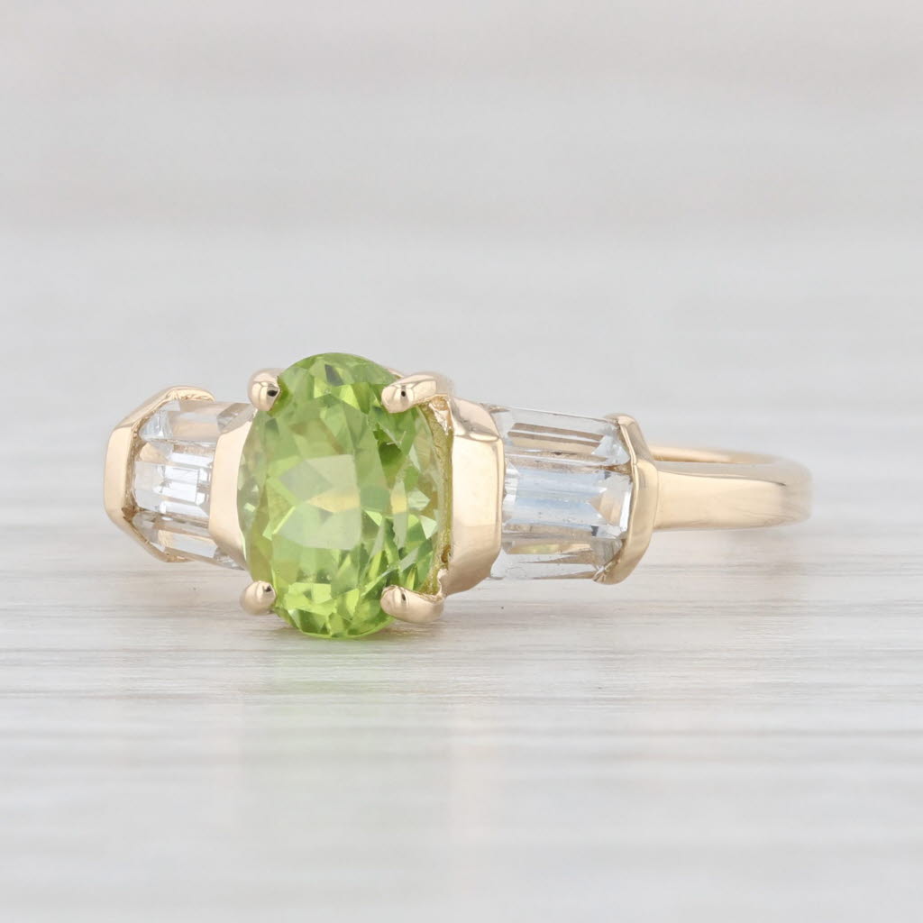 Light Gray 2.20ctw Oval Peridot Topaz Ring 14k Yellow Gold Size 8