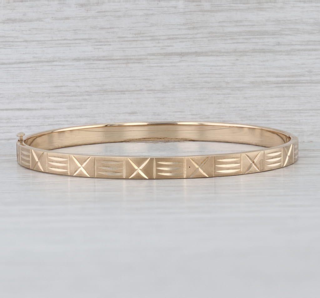 7.25" Patterned Bangle Bracelet 14k Yellow Gold 4.7mm