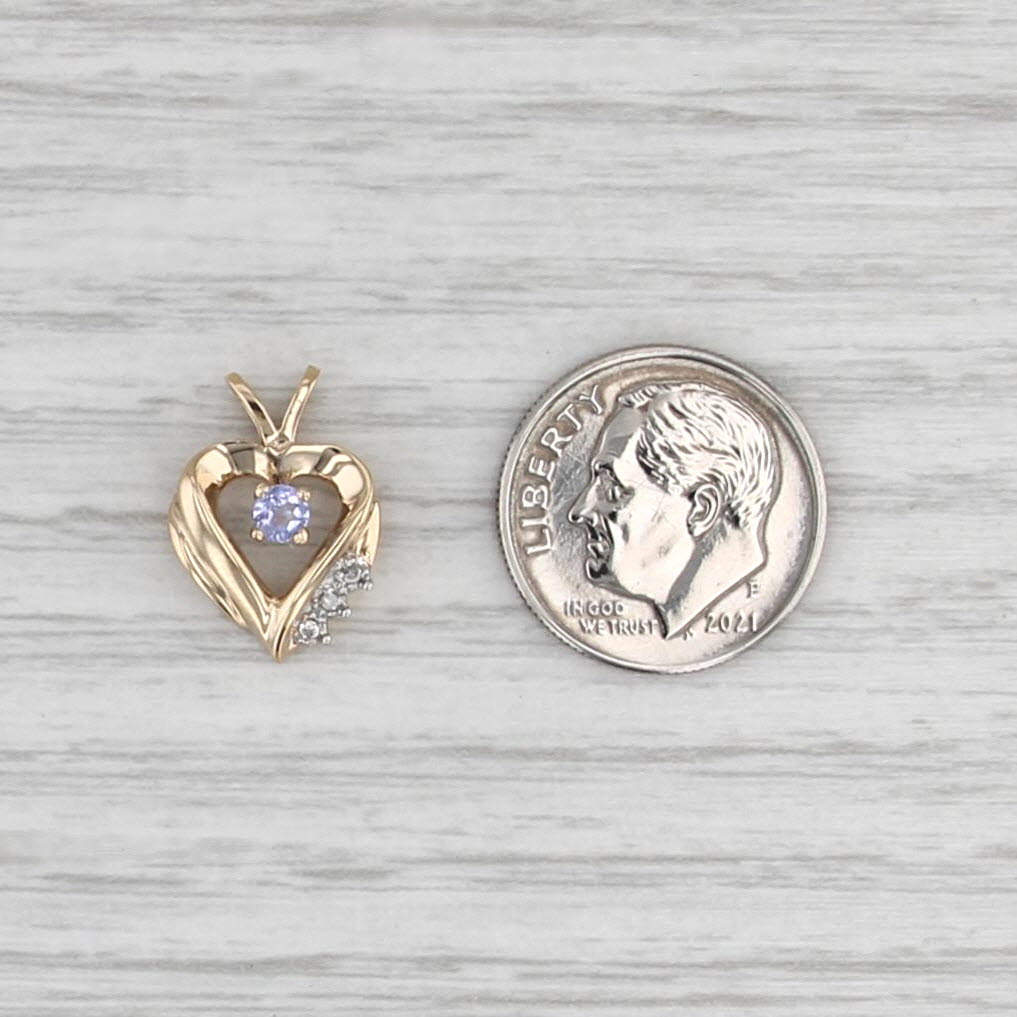 0.11ctw Tanzanite Diamond Heart Pendant 10k Yellow Gold