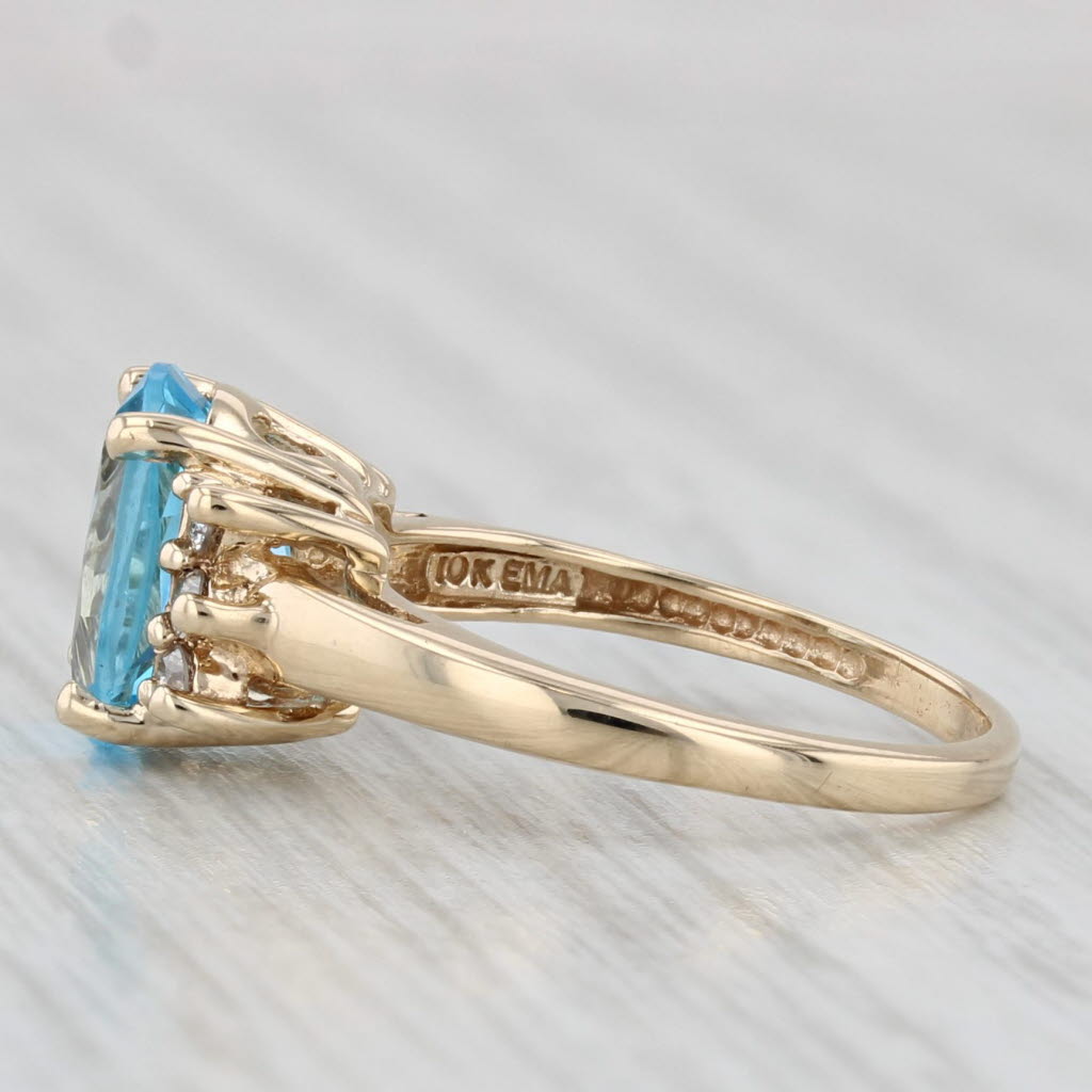 Light Gray 2.19ctw Oval Blue Topaz Diamond Ring 10k Yellow Gold Size 4.5