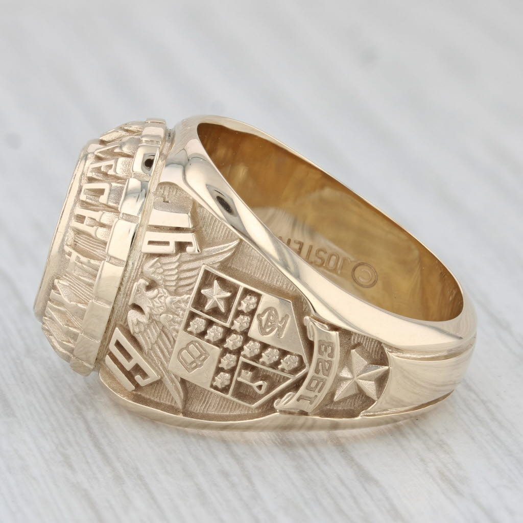 Light Gray Texas Tech University Class Ring 10k Yellow Gold Size 10 Men's Signet