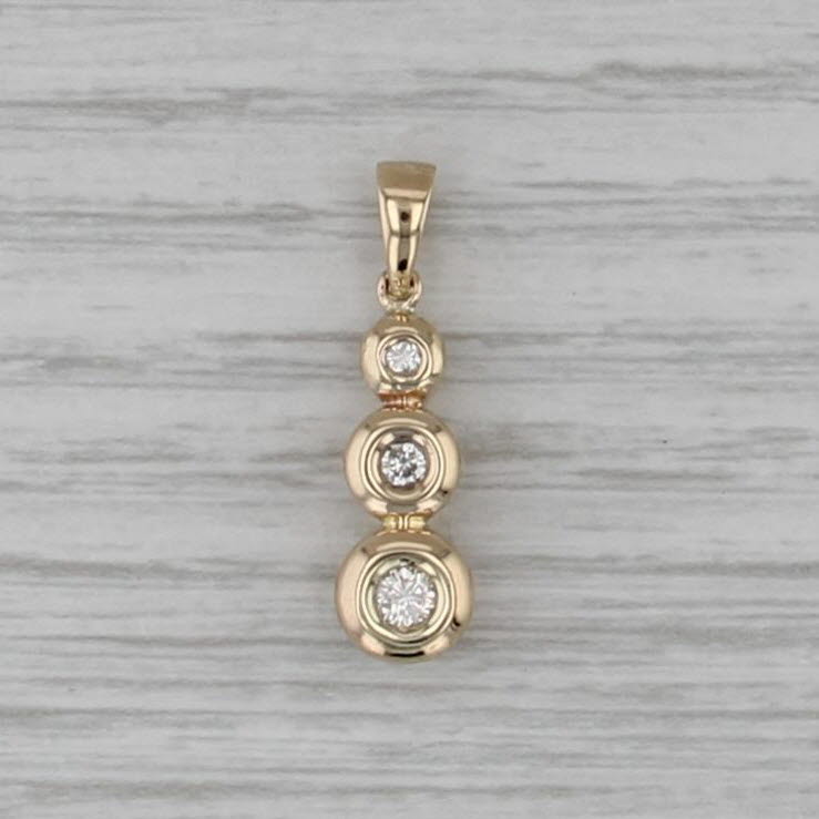 0.23ctw Graduated 3-Stone Journey Pendant 14k Yellow Gold