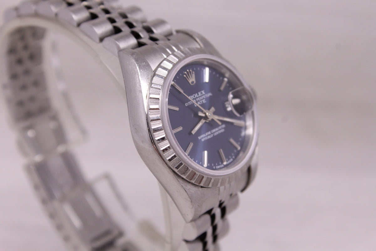 1995 Rolex Date 69240 Ladies 36mm Steel Automatic Watch Jubilee Band Blue Dial