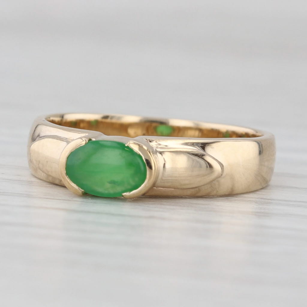 Light Gray Green Jadeite Jade Ring 14k Yellow Gold Oval Solitaire Size 5.5-5.75