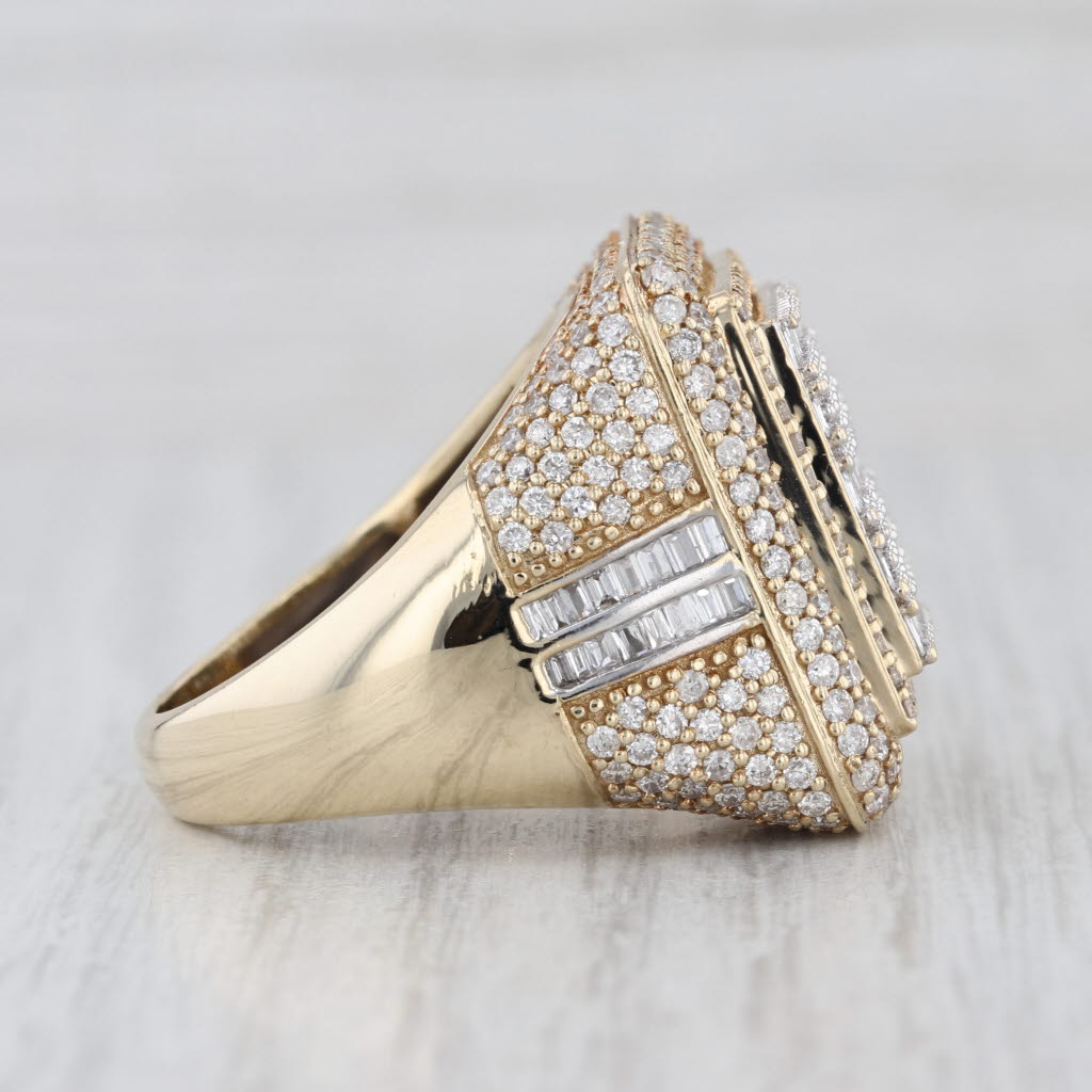 3.97ctw Diamond Cluster Halo Ring 10k Yellow Gold Size 9.75