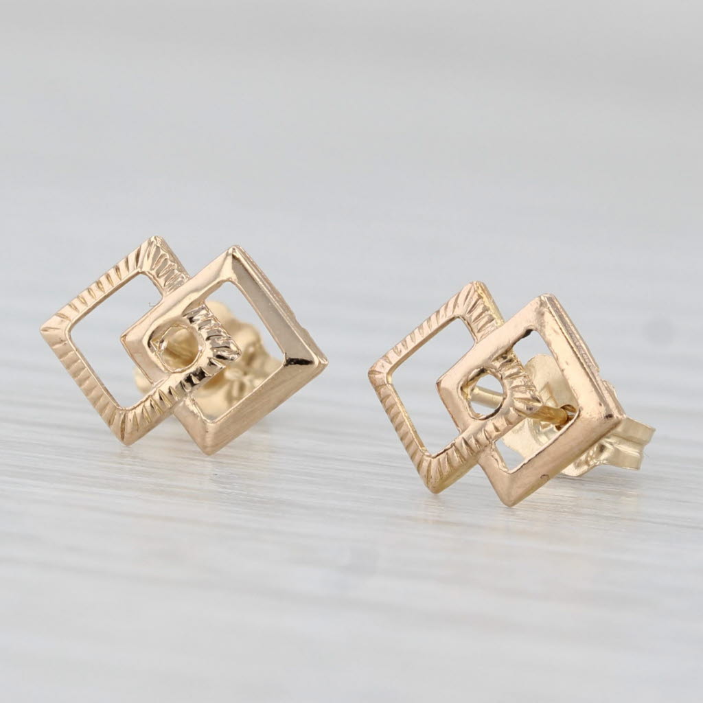 Light Gray Interlocking Squares Stud Earrings 14k Yellow Gold