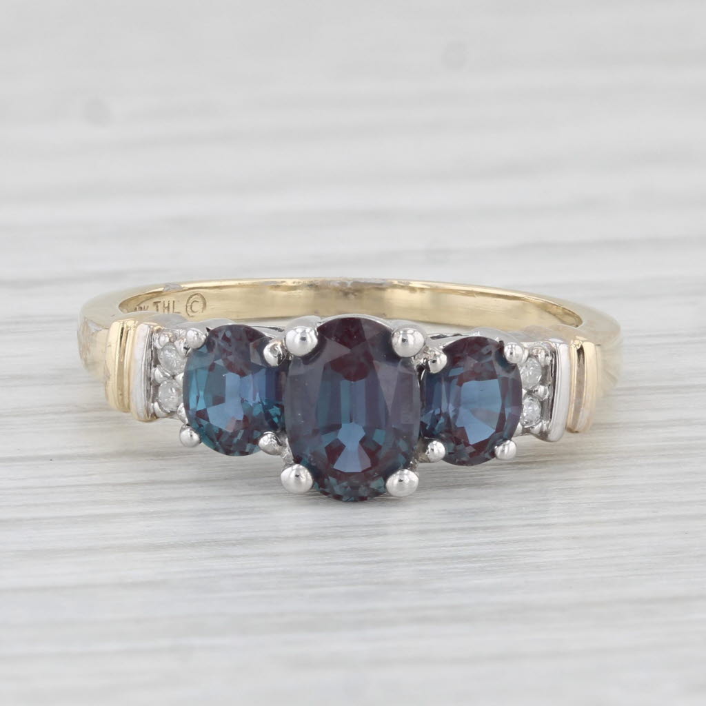 Light Gray 1.80ctw Blue Lab Created Alexandrite Diamond Ring 10k Gold Sz 7.75 Oval 3-Stone