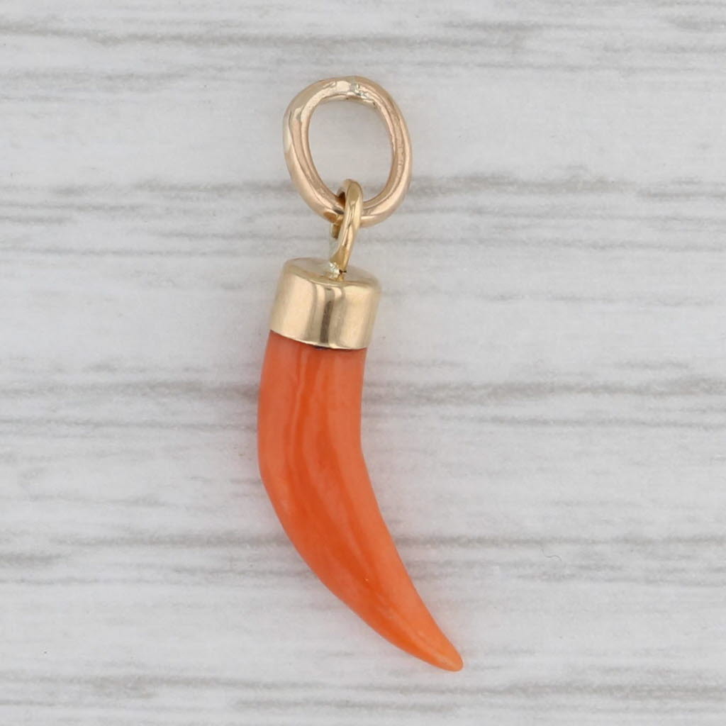 Gray Vintage Coral Carved Horn Claw Charm Pendant 18k Yellow Gold