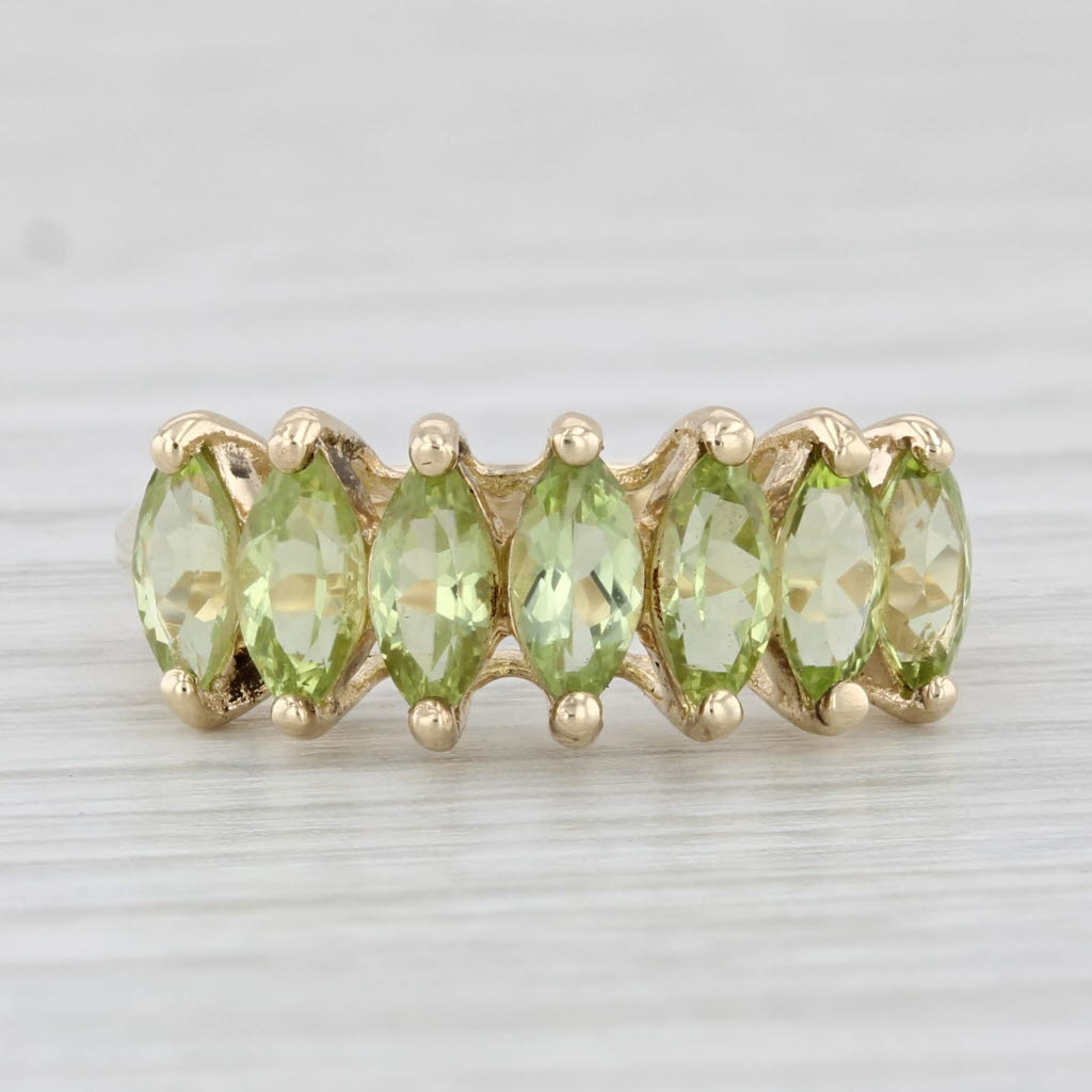 Light Gray 1.50ctw Marquise Peridot Ring 10k Yellow Gold Size 5