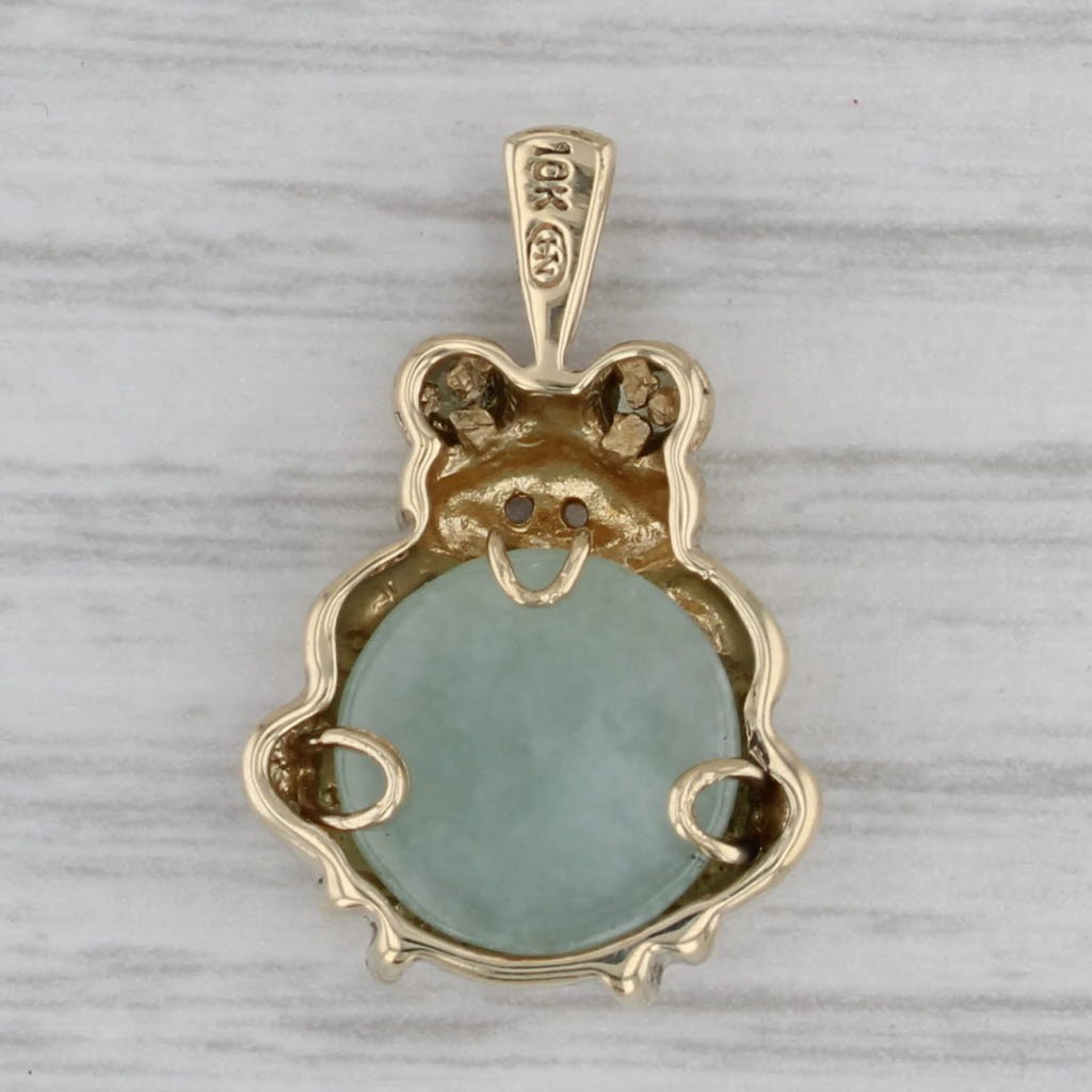 Gray Green Jadeite Jade Peridot Frog Pendant 10k Yellow Gold