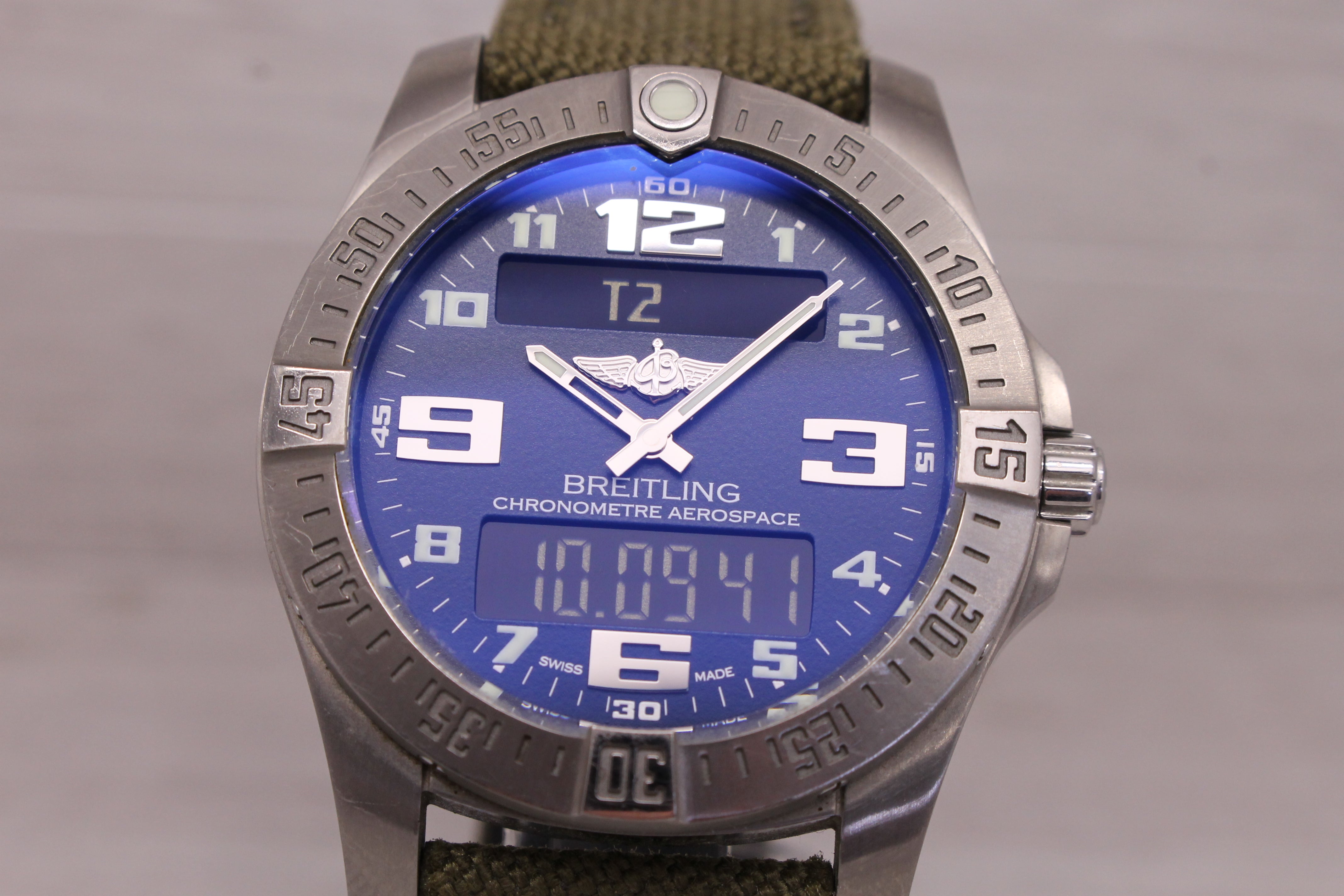 Light Slate Gray Breitling Aerospace Evo Titanium Mens 43mm Chronograph Watch E79363 Blue Dial