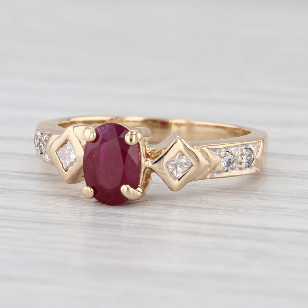 1.18ctw Oval Ruby Diamond Ring 14k Yellow Gold Size 6.5