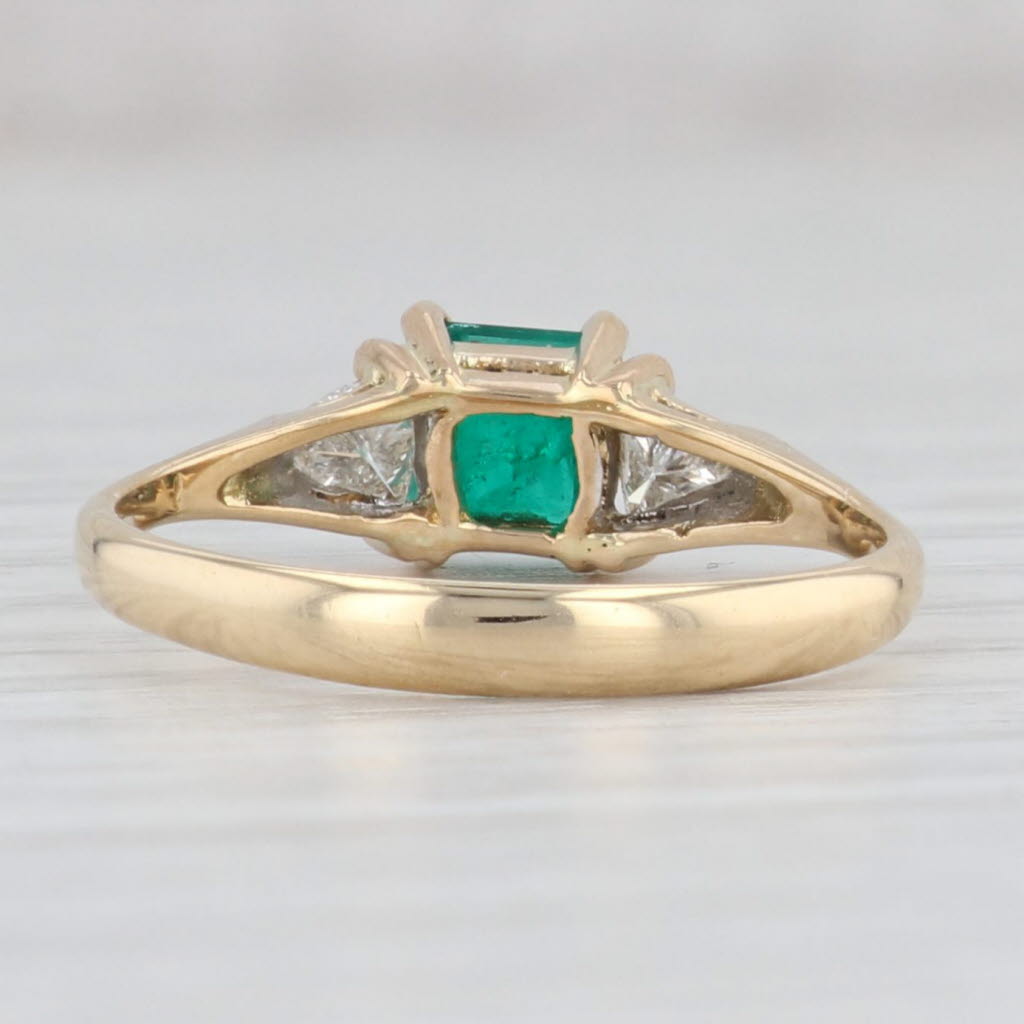 Light Gray 1.05ctw Emerald Diamond Ring 18k Yellow Gold Size 7.5 Emerald Cut