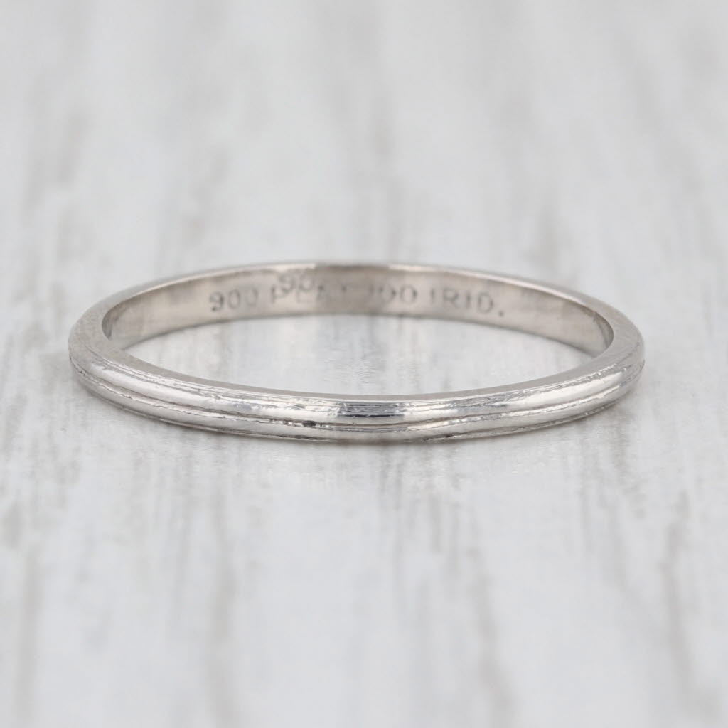 Vitnage Ridged Pattern Wedding Band 900 Platinum Size 6.25 Ring Stackable