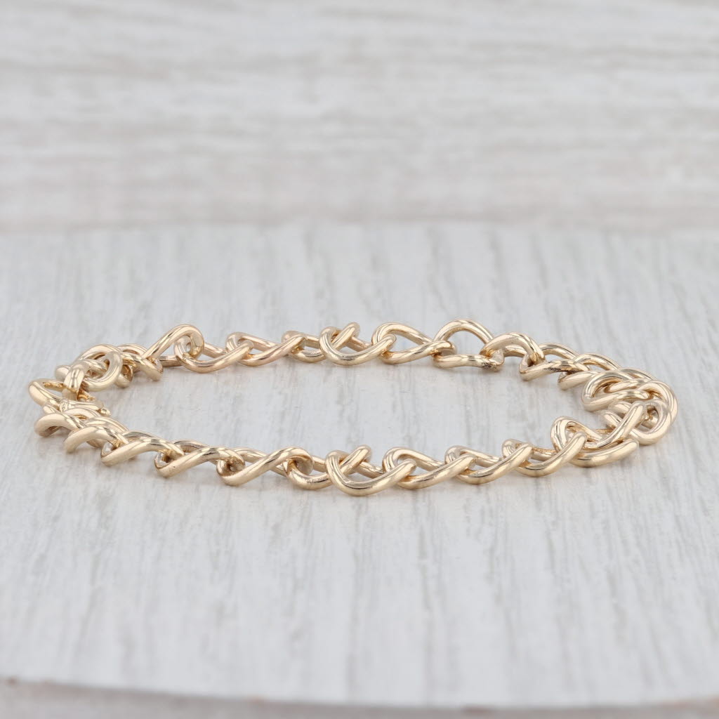 Light Gray Curb Chain Bracelet 14k Yellow Gold 7.75" 5.8mm