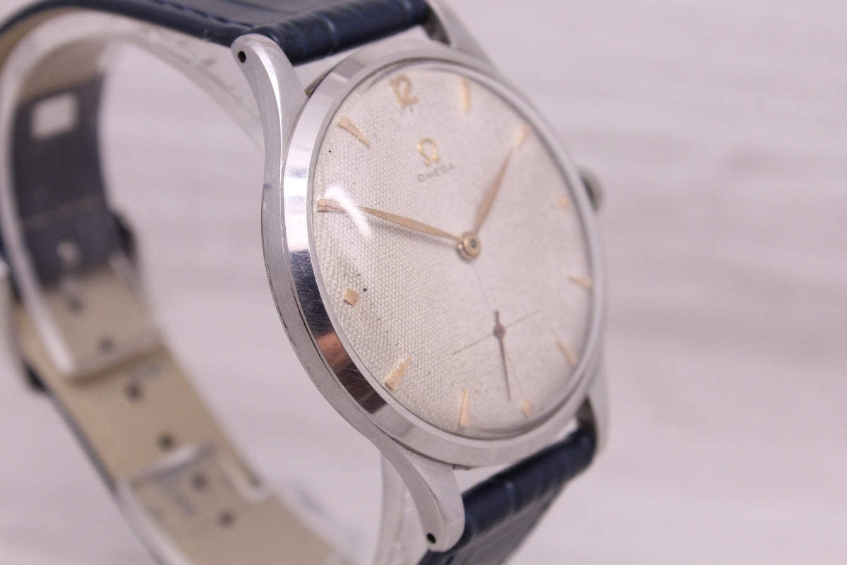 Vintage 1952 Omega Jumbo 37.5mm Steel Mens Watch Waffle Dial c.266 ref.2609