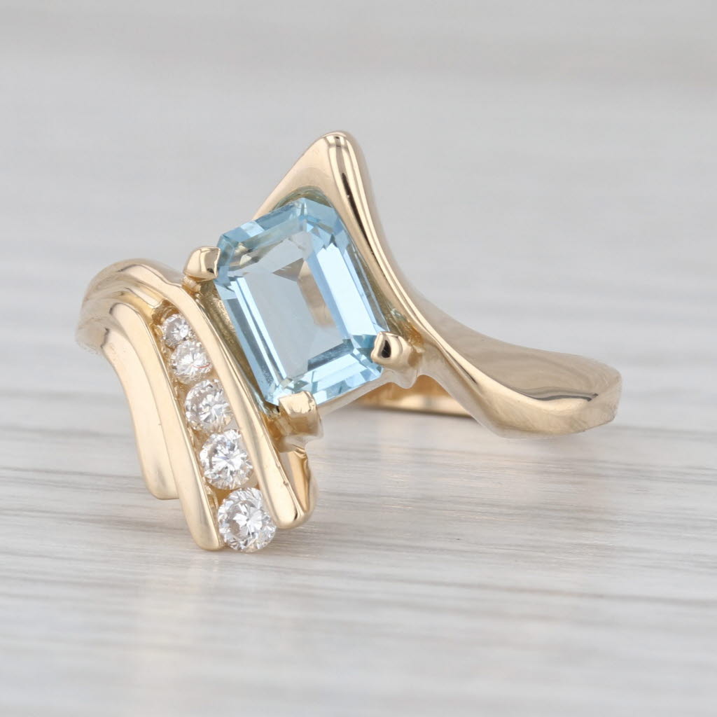0.87ctw Aquamarine Diamond Bypass Ring 14k Yellow Gold Size 6.25