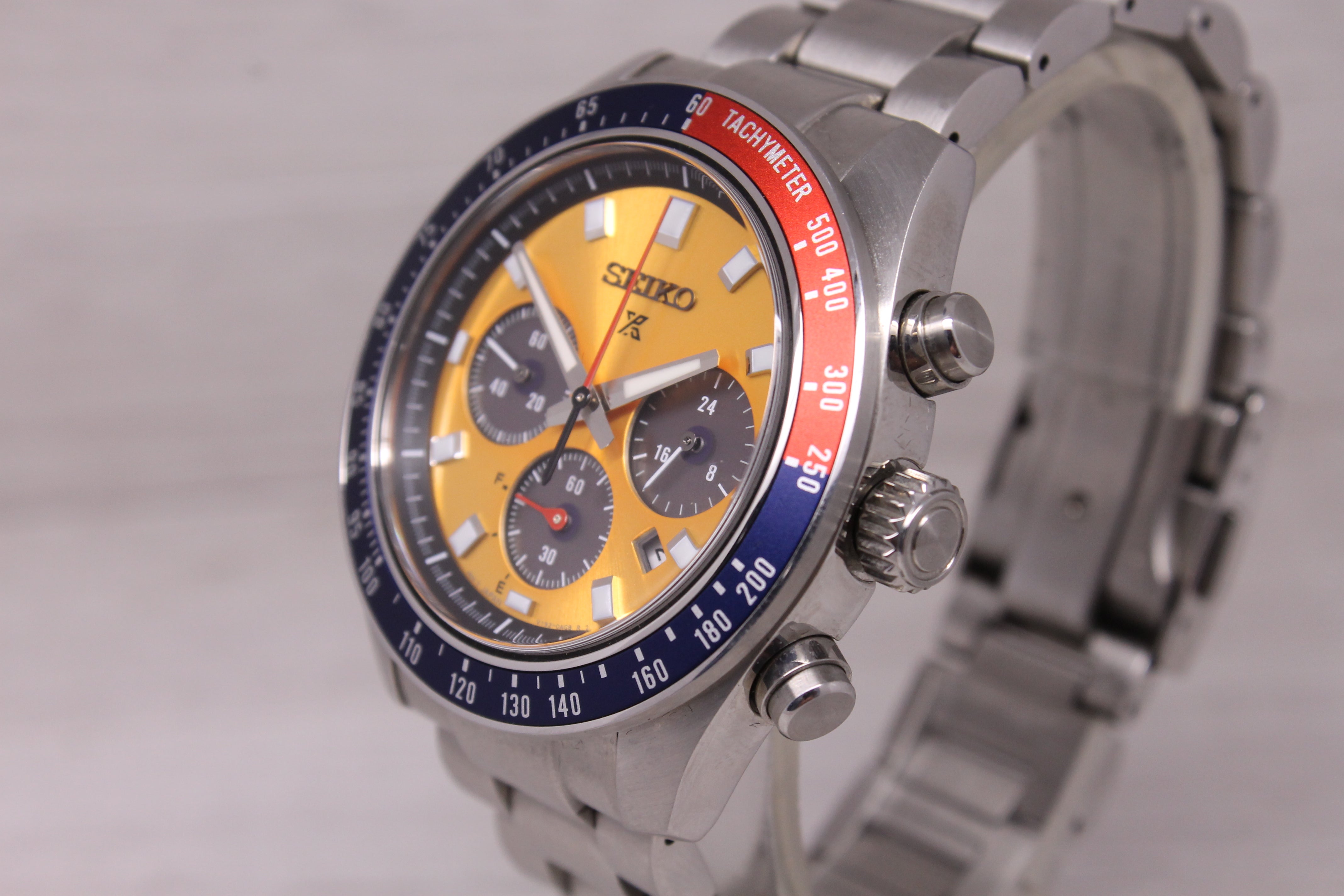 Seiko Prospex Speedtimer Solar Chronograph Watch 41.4mm Steel Date SSC947