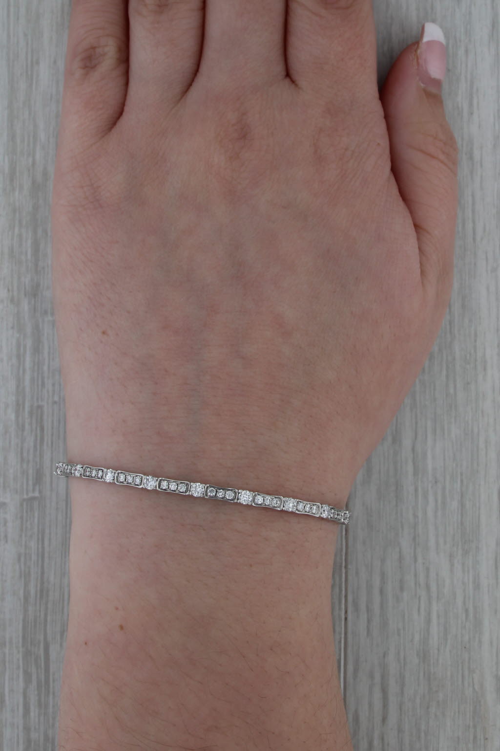 1.25ctw Diamond Bangle Bracelet 14k White Gold 6.75" Stackable