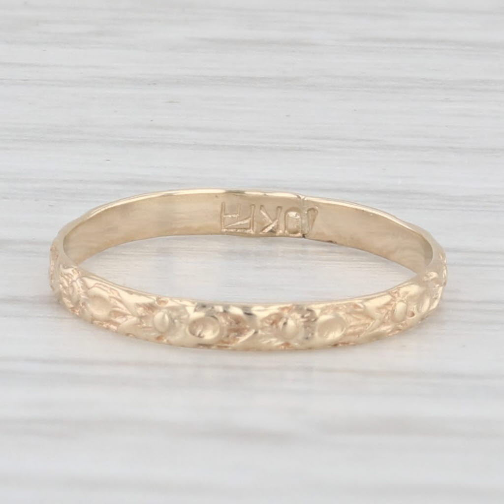 Light Gray Vintage Floral Etched Band 10k Yellow Gold Baby Ring Keepsake