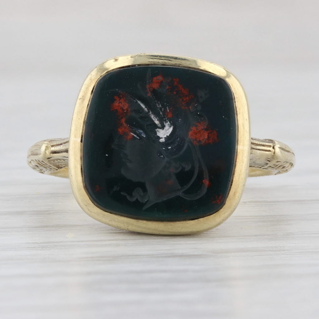 Light Gray Antique Carved Bloodstone Soldier Intaglio Ring 14k Yellow Gold Size 6.5