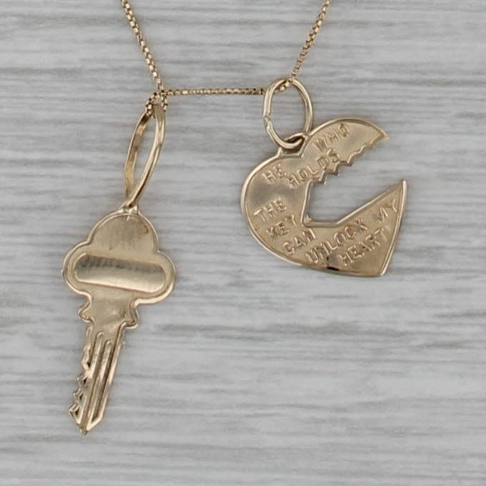 Heart & Key Pendant Necklace 14k Yellow Gold 17" Box Chain